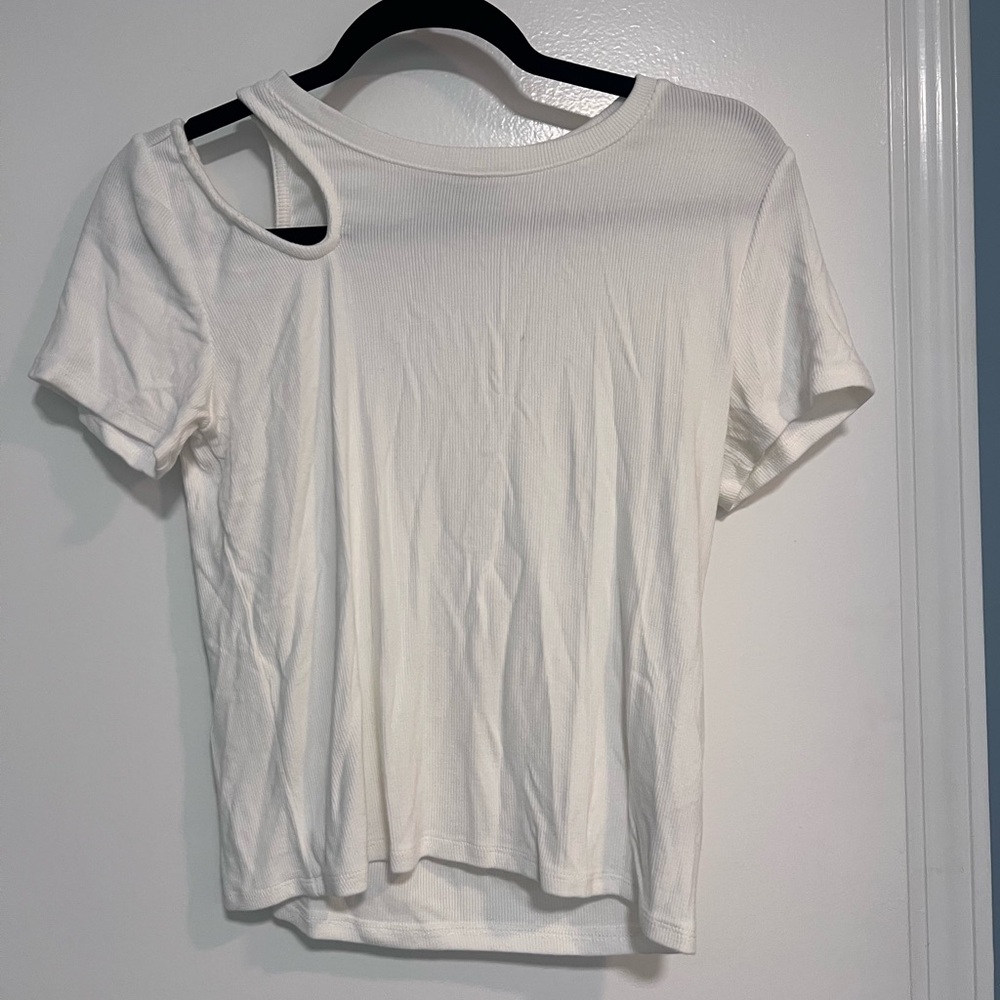 Sanctuary White Asymmetrical Cut-Out Short Sleeve Tee